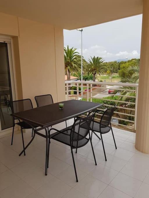 Apartment Vinaroz With Swimming Pools For 4 People Vinarós Exteriör bild